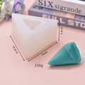 Triangle silicone mold for baking with green pointed cake showing mold dimensions - Pointed Triangular Zongzi Style (规格6)