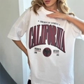 Λευκό oversize 100% βαμβακερό T-shirt με vintage California γράμματα σε αμερικανικό στυλ - S / Λευκό