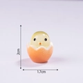 Miniature luminous resin chick in orange eggshell, cute DIY ornament accessory, 2cm height - Luminous Yellow