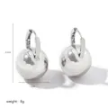 Minimalistische silberne Kugel-Ohrringe mit glatter polierter Oberfläche, Länge 2,3 cm - Silber