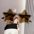 Star-shaped sunglasses with brown lenses and sparkling crystals for party fashion - Coffee