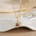 Gouden zon en maan hanger ketting met paarse opaalsteen en micro-geplaveide kristallen - Paars Sterrenhemel Edelsteen Zon Maan (XL0303A)