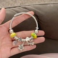 Silver bead bracelet with green glass charms and heart pendant for women - Oil Painting Bracelet