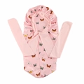 Detail van de roze satijnen slaapmuts met vlinderprint en lange strikbanden - Eén maat / Roze Lange Buis Lint