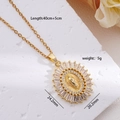 Collier pendentif Vierge Marie doré avec zircons sur fond de pierre blanche - Vierge Marie 039