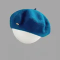 Classic navy blue wool beret featuring a signature oval gold metal emblem for women - M (56-58cm) / Teal