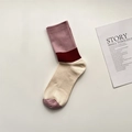 Cozy ribbed cashmere socks in a tri-color block design of pink, burgundy, and beige - One Size / Pink Ribbed