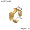Detail of hollow chain ring in gold stainless steel with adjustable opening and dimensions - AJ41277 Single Chain / Gold