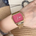 Orologio da donna quadrato dorato con quadrante rosa e datario con giorno - Cassa Dorata Quadrante Rosso Rosa