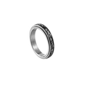 Detail of spinning stainless steel ring with vintage floral patterns and black engraving - 4MM Totem