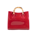 Bolso de charol rojo con un asa de bambú única y un cierre de metal dorado - 27cm x 10.5cm x 23cm / Rojo