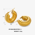3cm golden stainless steel hollow C-shaped earrings with 14.4g weight specification - Polished Threaded Earrings / Gold