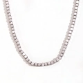 Minimalistische silberne Edelstahlkette mit geometrischen quadratischen Würfelperlen - 3mm Würfelperlen Halskette - Silber