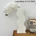 Large white minimalist wavy ceramic vase with orchids, size 9x14.2x39cm for home decor - Large Wave Black 9*14.2*39CM
