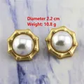 Boucles d'oreilles perles baroques, cadre bambou 2,2 cm et détail poids 10,8 g - 0344/Clous de perles à bordure en joint de bambou doré