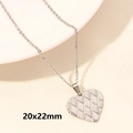 Silberner Herzanhänger mit Webstruktur aus Edelstahl, Größe 20x22mm für Damen - Webmuster Herz - Silber (S819-S+N22-S)