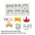 White silicone mold for game controller shapes with dimensions 13.7x6.8x1.2cm - 13.7*6.8*1.2cm / Gray