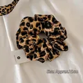 Coletero clásico con estampado de leopardo marrón y negro, tamaño 15cm en tela suave - Aprox 15cm / Estampado de Leopardo Oscuro