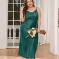Dunkelgrünes Satin-Schlupfkleid in Übergröße mit elegantem Wasserfallausschnitt und Trägern - 3XL / Grün