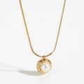 Collana a catena serpente dorata con ciondolo di perla bianca e bordi con trama a rombi - Collana d'Oro (KD1636)