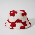 Cappello bucket invernale in peluche con motivi geometrici bianchi e rossi in lana di agnello - M (56-58cm) / Cuore Rosso