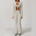 Set yoga beige 3 pezzi con giacca a zip, reggiseno sportivo e pantaloni a campana - Taglia S / Top E Pantaloni / Set da 3 pezzi (con pantaloni a campana) / Albicocca grigio