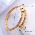 Brazalete punk de cable de acero inoxidable trenzado con puntas hexagonales en oro - Dorado