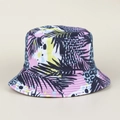 Sommerlicher Fischerhut mit bunten tropischen Palmenblättern und abstrakten Leopardenmustern - M (56-58cm) / Nr.4 Sommerurlaub Stil