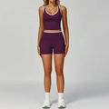 Completo yoga viola prugna con bordi bianchi a contrasto e top sportivo con vogatore - Taglia S / Top E Pantaloni / Viola Kyoho (Canotta + Pantaloncini)