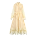 Süßes hellgelbes Langarmkleid mit Spitzenkragen und Taillengürtel für Damen - S / Gelb