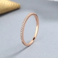 Anello minimalista in argento sterling 925 color oro rosa con diamanti scintillanti - Taglia US 5 / Oro rosa