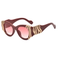 Red cat-eye sunglasses with pink gradient lenses and gold luxury embossed stripes - Red Frame Gradient Red Lens