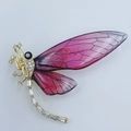 Spilla libellula dorata con ali sfumate rosa-viola e strass brillanti - Oro KC Chiaro Libellula Rosa