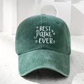 Detalle del bordado blanco 'BEST PAPA EVER' en una gorra de algodón lavado verde oscuro - Talla única / Verde Oscuro
