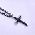 Pendentif croix en acier inoxydable argenté pour homme avec cordon noir et chaîne - Pendentif Fil d'Acier Noir + Chaîne Byzantine Noire 60cm