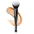 Brocha de maquillaje de doble punta para base y corrector sobre textura crema - Mango Negro Virola Negra