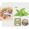Candela profumata alla menta in latta floreale boho con confezione regalo - Menta Piperita Confezione Regalo