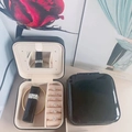 Boîte à bijoux portable en PU noir avec miroir, fentes pour bagues et compartiments - Style Miroir avec Miroir / Noir Miroir