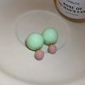 Double-sided bead earrings in mint green and pale pink finish with gold accents - Green/Pink