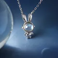 Collier lapin astronaute avec pendentif pierre de lune en argent S925 sur fond étoilé - Collier Lapin [Or Blanc]