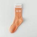 Chaussettes de yoga antidérapantes orange et blanc avec broderie KEEP ALIVE et grips - Orange