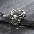 Retro punk doornen oorbel in antiek zilver met gesp en een fijn kettingdetail - Doorn Gesp Ketting Stijl (S390)