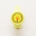 Luminous yellow silicone plant essential oil bracelet with a 3D daisy flower for kids - Yellow Daisy