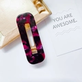 Barrette rectangulaire en acétate avec motif marbré vintage rose foncé et noir - Carré-Marbre Rose Foncé