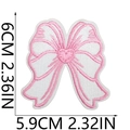 Toppa fiocco ricamata rosa e bianca con cuore, misura 6 cm per decoro vestiti - N. 2 Fiocco a Cuore Rosa