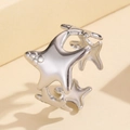 Minimalist adjustable stainless steel starfish ring with polished starfish shapes in silver - J03551 / Silver