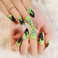 Faux ongles 3D Halloween avec motifs d'yeux réalistes et détails de gouttes vertes - 1253