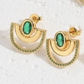 Dettaglio orecchino in oro con gemma verde ovale e zirconi a semicerchio decorativi - Orecchini a Lobo Zirconia Verde (ES2294-2)