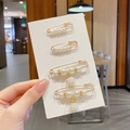 Set of 4 pearl brooches with golden metal frames for dress fastening and decoration - Style 46 - 33rd Set 4 Pcs