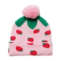 Roze gebreide muts voor meisjes met schattig aardbeien jacquard patroon en zachte pompon - M / Roze